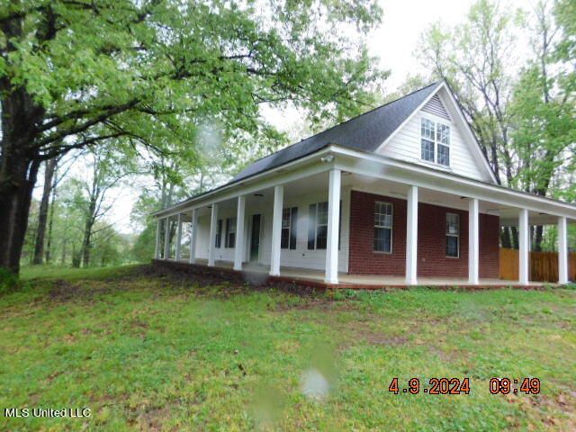 957 Getwell Rd S, Hernando, MS 38632