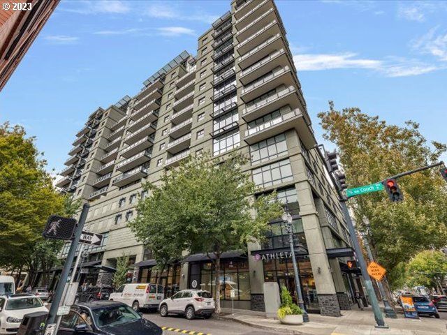 1025 NW Couch St #611, Portland, OR 97209