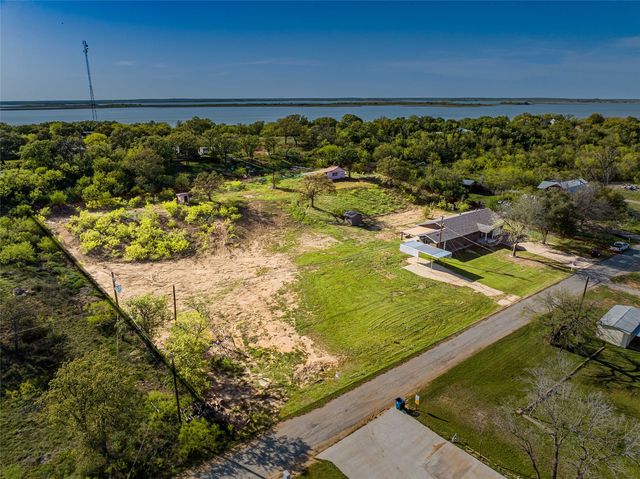 8313 County Road 313, Breckenridge, TX 76424