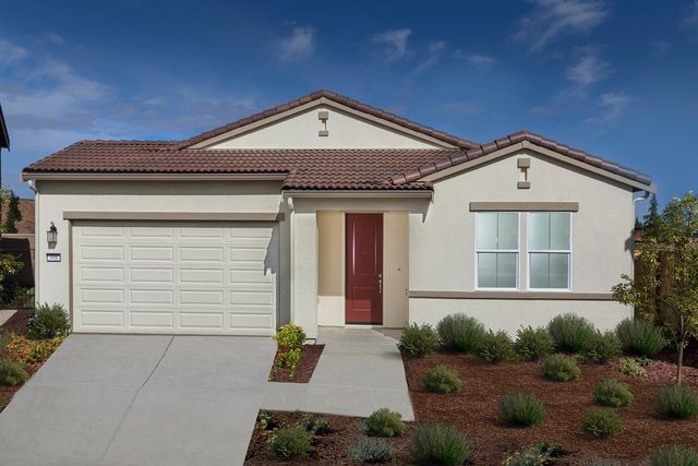 Plan 1674 Modeled in Centrella Estates, Fresno, CA 93727