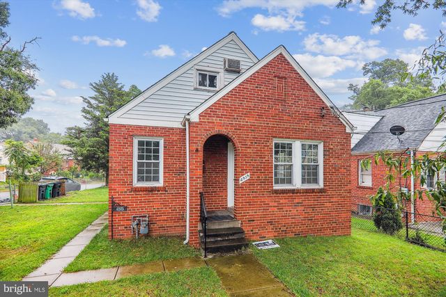 4515 38th St, Brentwood, MD 20722