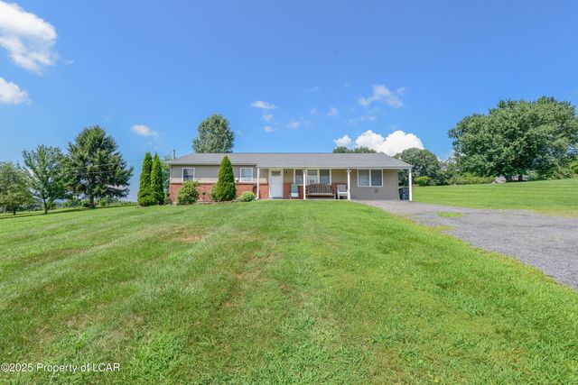 485 Horseshoe Mountain Rd, Wapwallopen, PA 18660