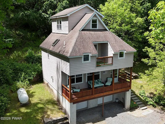 2517 River Rd, Damascus, PA 18415