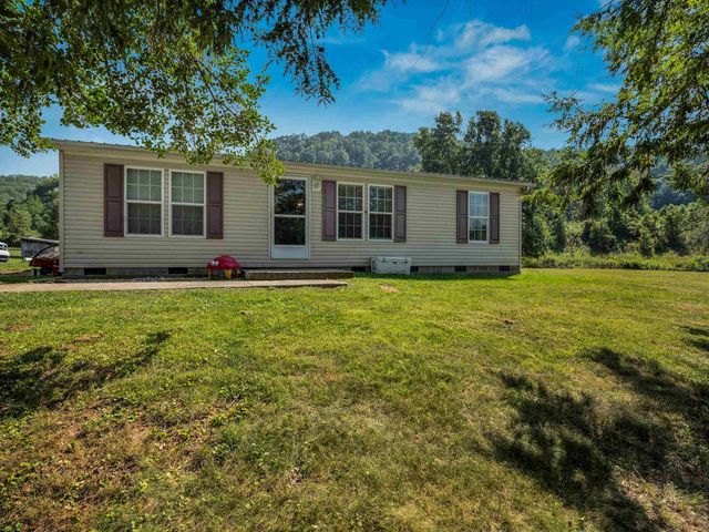 424 Briary Rd, Quincy, KY 41166