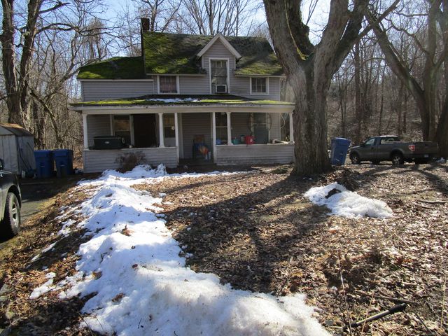 60 Gay Hill Rd, Uncasville, CT 06382
