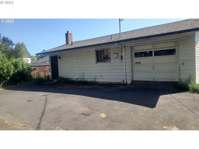 6926 SW 2nd Ave, Portland, OR 97219