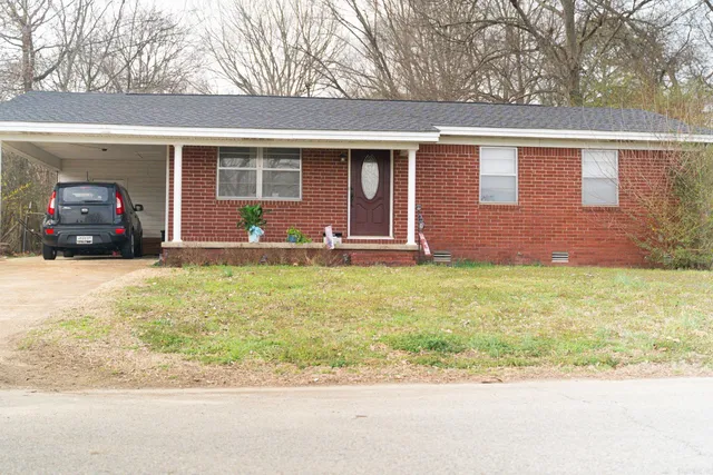 805 S  Spring St, Searcy, AR 72143