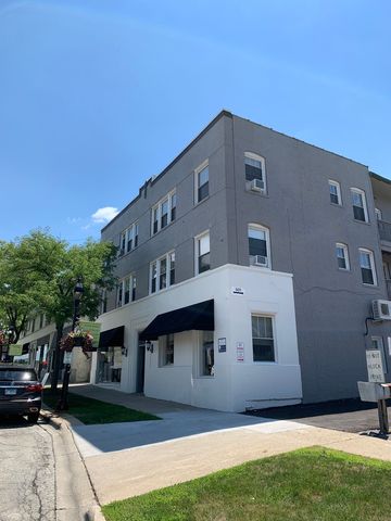503 Duane St #2, Glen Ellyn, IL 60137