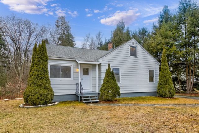 110 Cottage St, Greenfield, MA 01301