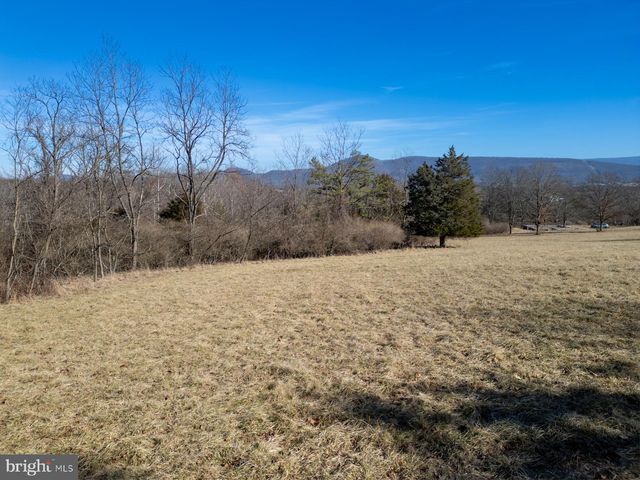 1097 Mountain Rd, Old Fields, WV 26845