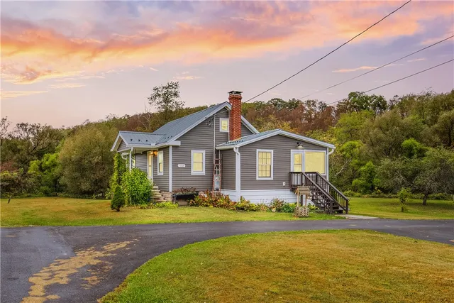 132 Sipple Dr, Meyersdale, PA 15552