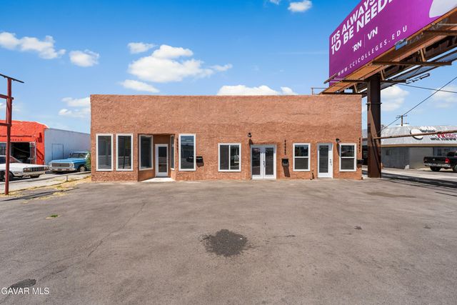 44441 Sierra Hwy, Lancaster, CA 93534