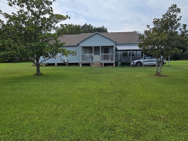 16034 State Highway 685, Erath, LA 70533