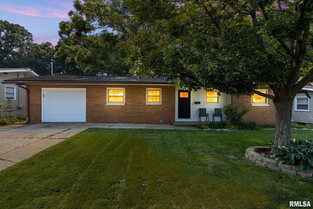 6 Foster Ct, Bartonville, IL 61607