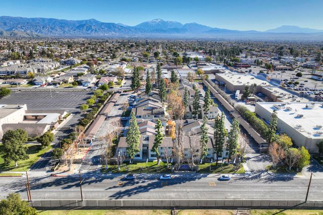 1369 N  Willow Ave #37, Rialto, CA 92376