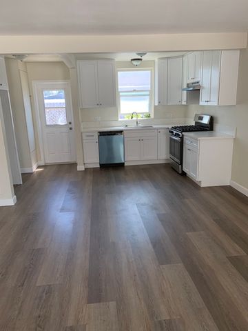 1525 N  Van Ness Ave #1, Santa Ana, CA 92706