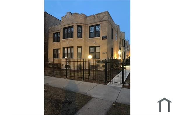 8017 S  Indiana Ave #2W, Chicago, IL 60619