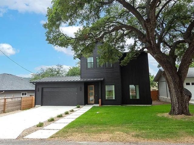18205 Fair Ln, Jonestown, TX 78645