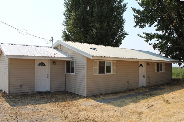 2551 W  Fir Rd, Pasco, WA 99301