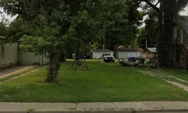 915 S  Santa Fe Ave, Chanute, KS 66720