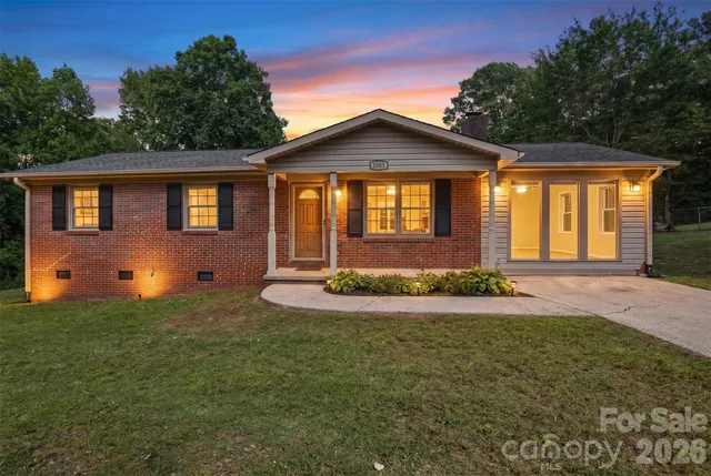 1903 Robyn Ave, Shelby, NC 28152