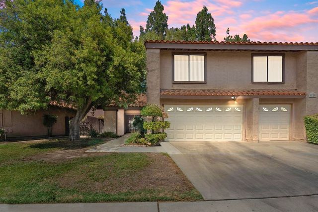 4129 Pinewood Lake Dr, Bakersfield, CA 93309