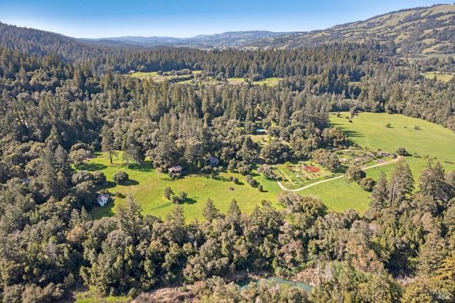 18501 Van Zandt Resort Road, Philo, CA 94574