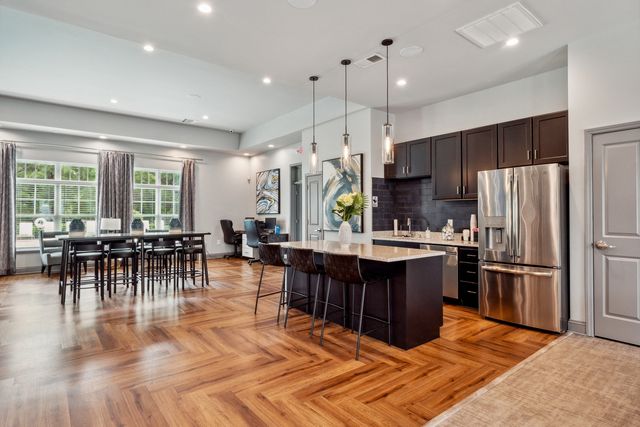 10410 Cooks Way Dr #5224-202, Charlotte, NC 28216