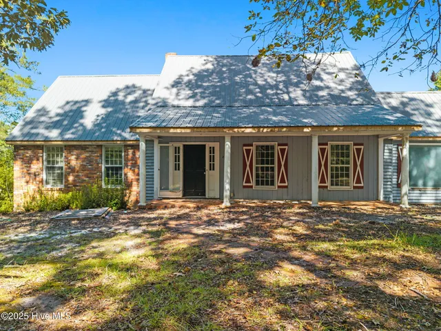 245 Spivey Road, Tabor City, NC 28463