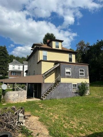 202 Lincoln Ave, Canonsburg, PA 15317
