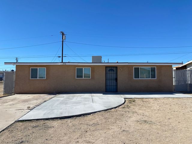 1416 Sage Dr, Barstow, CA 92311