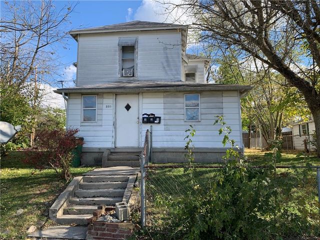 330 N  17th St, New Castle, IN 47362