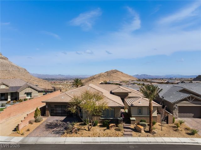3120 Greenscape Ln, Las Vegas, NV 89138