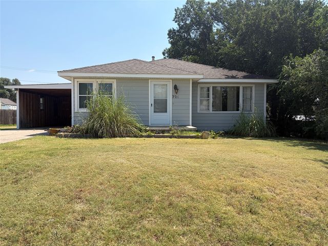 726 S  BOWLUS, JETMORE, KS 67854