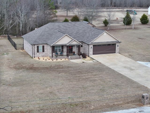 1007 County Road 380, New Albany, MS 38652