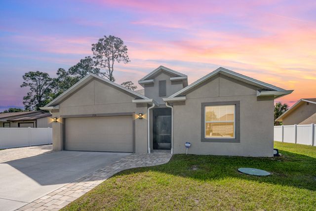 1526 Amador Ave NW, Palm Bay, FL 32907