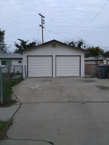 3100 W  Richert Ave, Fresno, CA 93722