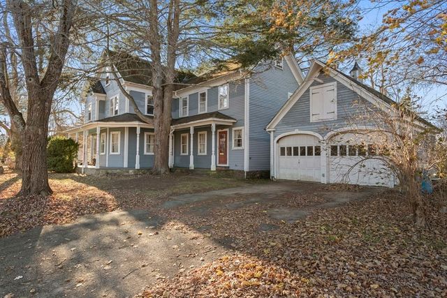 422 Central St, Acton, MA 01720