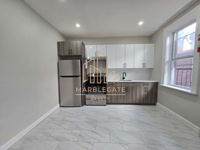 380 N  11th St #5E, Newark, NJ 07107