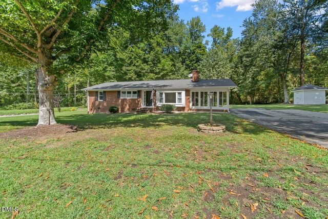330 Hazelwood Dr, Warrenton, NC 27589