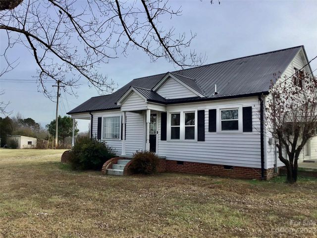 3075 US Highway 64 90 Hwy W  #90, Taylorsville, NC 28681