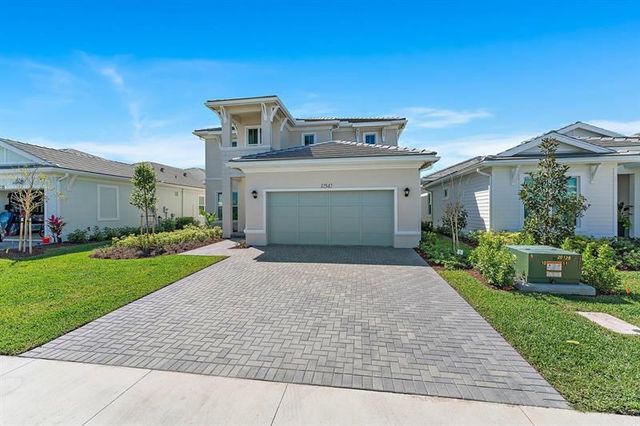 12542 Nautilus Cir, Palm Beach Gardens, FL 33412