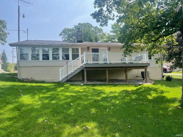 16059 Cook Lake Trl, Plymouth, IN 46563