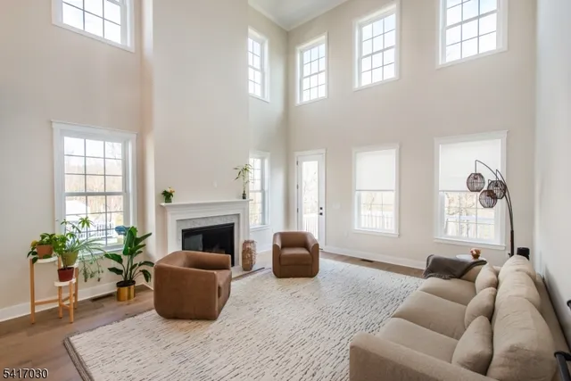37 Hillandale Dr, Far Hills, NJ 07931