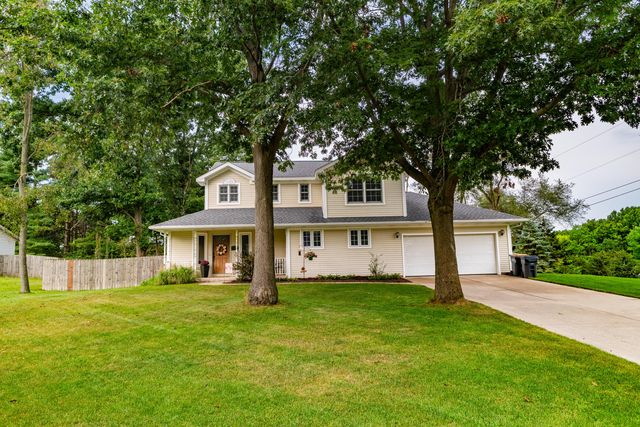 765 Chadds Ford Way, Kalamazoo, MI 49009