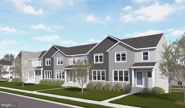 72 N  Conifer Dr, Elizabethtown, PA 17022
