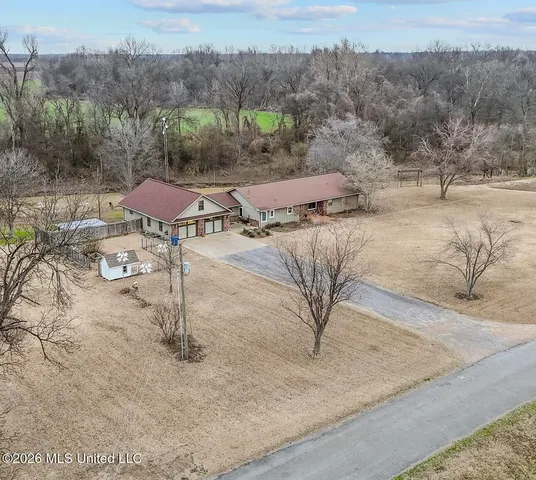 3777 Sunflower School Rd, Clarksdale, MS 38614