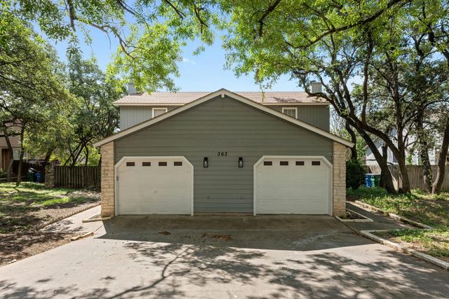 363 Fantail Loop #B, Lakeway, TX 78734