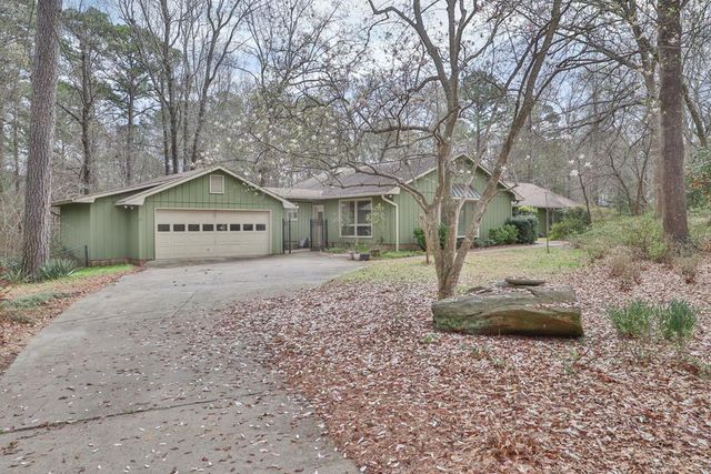 6800 Ranch Forest Dr, Columbus, GA 31904