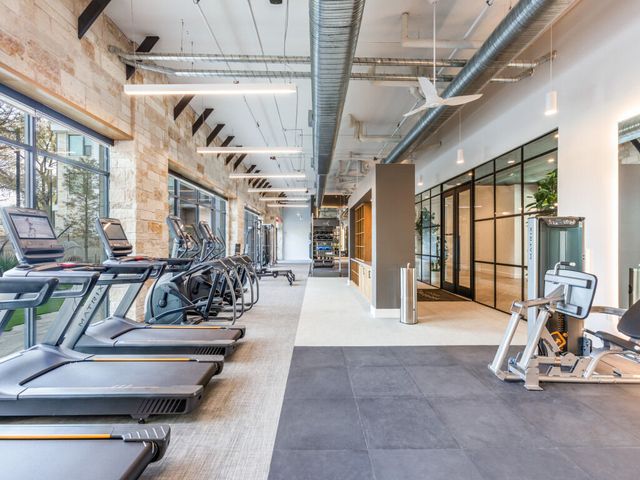 5100 Bolm Rd #237, Austin, TX 78721